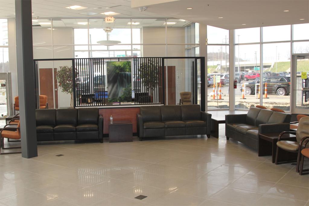 Dealership gallery photo 7